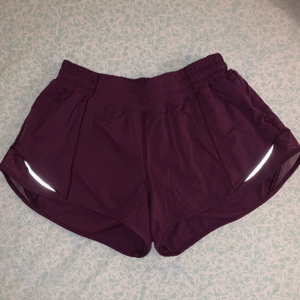 Lululemon Hotty Hot shorts II
